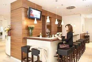 Western West Hotell 3*