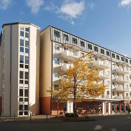 Western West Отель 3*