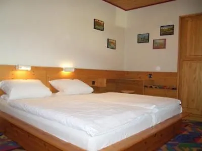 Western West Hotell 3*