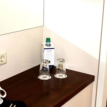 Отель Western West 3*