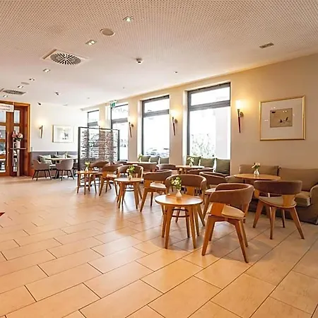 Western West 3* נירנברג
