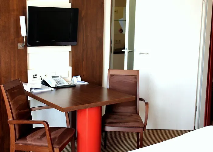 酒店 纽伦堡市西部西佳酒店 3*